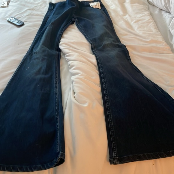 Flare jeans with elastic waist - Picture 2 of 3